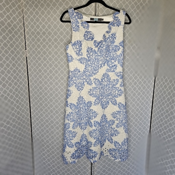 EUC Gorgeous Floral Lace Eva Franco Midi Shift Dress! - Picture 1 of 6